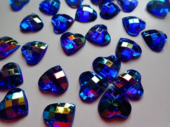 100pcs Coser los cristales azul profundo diamantes de imitación en forma de Corazón de 14mm las planas de Acrílico de accesorios de piedras preciosas bolas de strass