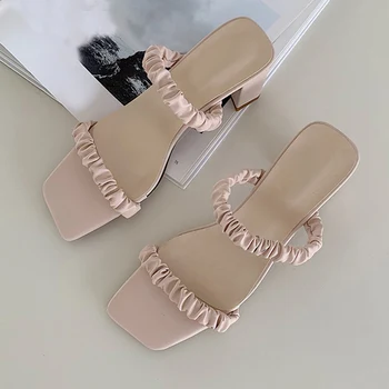 2020 Nuevo Diseño Plisado de Cuero de la PU Exterior Elegante Zapatillas de Moda de las Señoras Dedo del pie Abierto de Tacón Bajo los Zapatos de las Mujeres de Verano Sandalias de las Mulas
