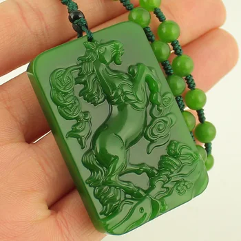 Chino Verde Jade Animal Caballo Colgante De Joyería Fina Joyería De Suerte Auspicioso De Seguridad Encantos Collar Colgante De Jade