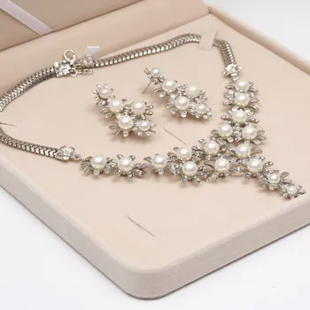 Clásico de las mujeres de la joyería de la boda establece el color de plata fina collar aretes accesorios de regalo dropshipping 2019 nuevo