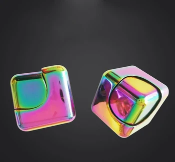 Cubo de Fidget Dedo Gyro Spinner Anti-Ansiedad Ayuda a Centrarse Juguetear Calidad Premium Enfoque de Juguete para Niños y Adultos