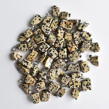La moda de buena calidad natural dalmation de piedra Irregular encanto colgantes para la fabricación de joyas 50pcs/lot mayorista gratis