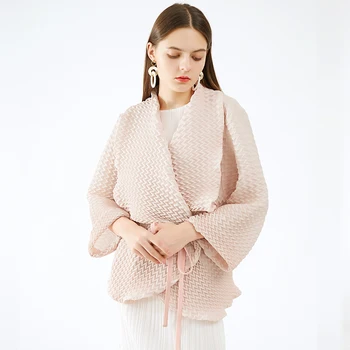 Miyake hechos a mano pliegues de la chaqueta para las mujeres 2020 básico de coreano de la moda otoño invierno largo manga murciélago más el tamaño de la Bufanda Collar de la capa