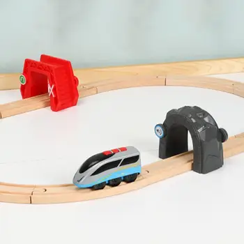 Prima de Tren de Madera Set de Juguetes a Batería Modelo de Tren de Plástico de los Niños de Tren de Juguete de Compatibilidad con Pista de Madera