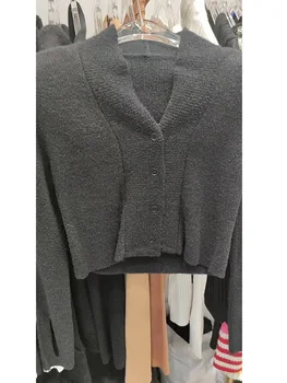 Retro color sólido Sexy V-cuello de punto corto suéter Cardigan Damas de otoño nuevo estilo Tramo apretado de la moda de Todos-partido superior