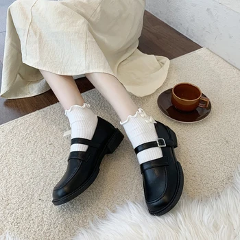 Rimocy Dulce Estilo De Tacón Bajo Mary Janes Zapatos De Mujer De Pies Cuadrados De La Hebilla De Una Sola Calzado 2021 Primavera Nueva Moda Brillantes Zapatos Negros