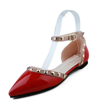 Zapatos de mujer Punta solo de los zapatos de verano de poca profundidad de la boca de pimienta con el mismo tachonado zapatos de charol rojo, naranja, sandalias